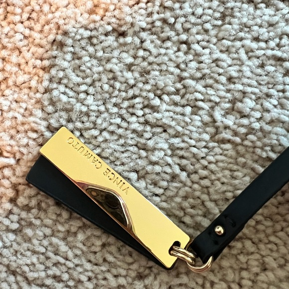 Vince Camuto Crossbody - Picture 3 of 4